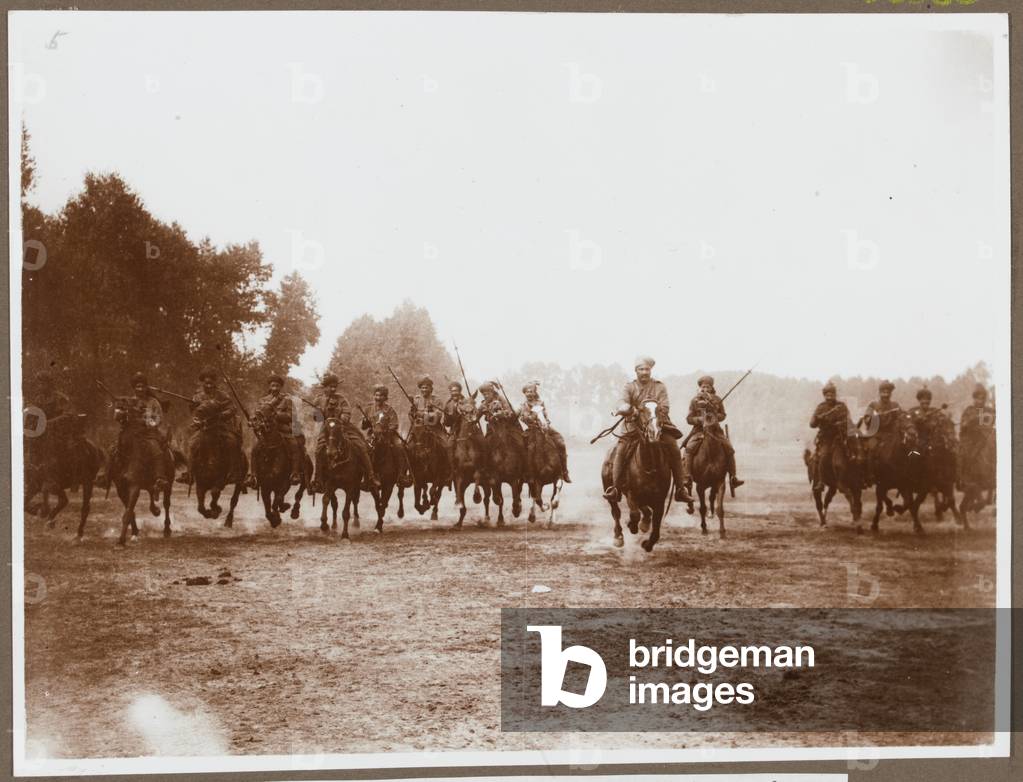 9th Hodsons Horse charging, Western Front, 1915 circa (b/w photo)