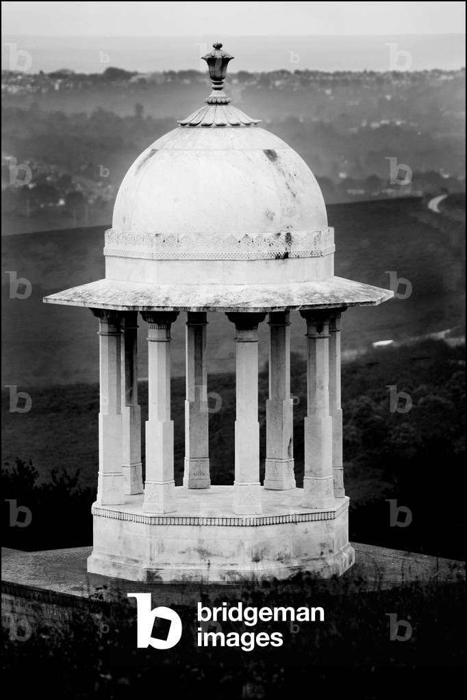 Chattri Memorial, 2008 (b/w photo)