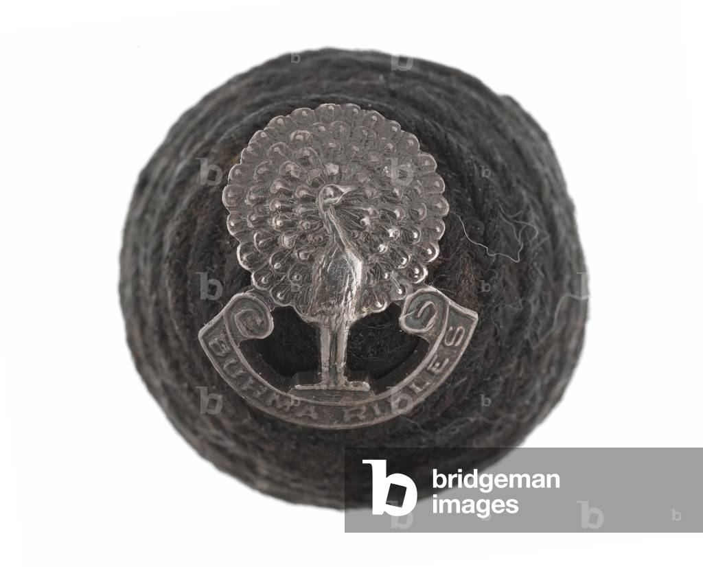 Cap badge, officer, Burma Rifles, 1937-1942 (cap badge)