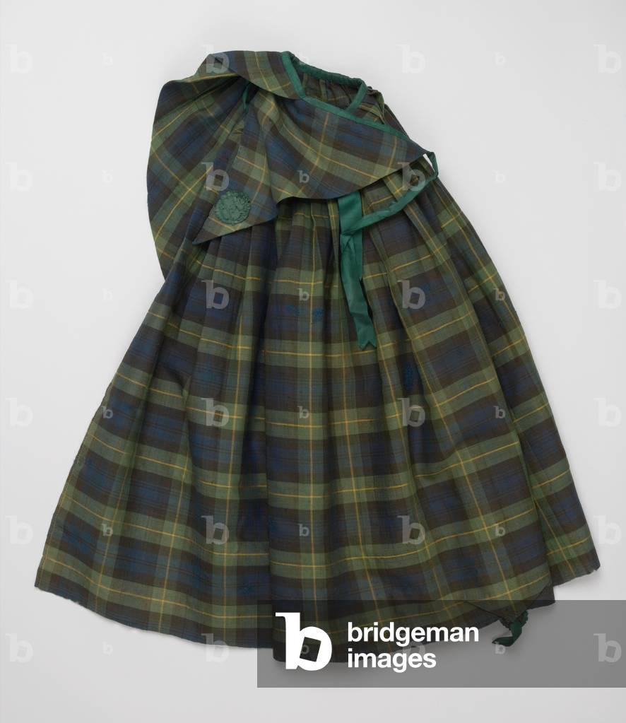 Kilt of Gordon tartan worn by Lieutenant John Bramwell, c.1815 (kilt)