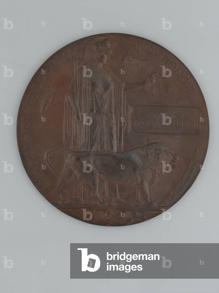 Commemorative Medallion 1914-1918 issued to the next-of-kin of Rifleman Frederick Leonard Humm, 8th Battalion, The Rifle Brigade (metal)