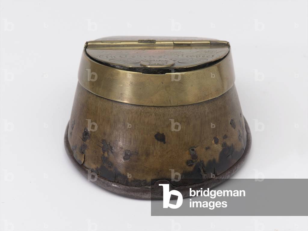 Horses hoof inkwell belonging to Captain William Tyrwhitt Drake, Royal Horse Guards, c.1829 (inkwell, horse hoof)
