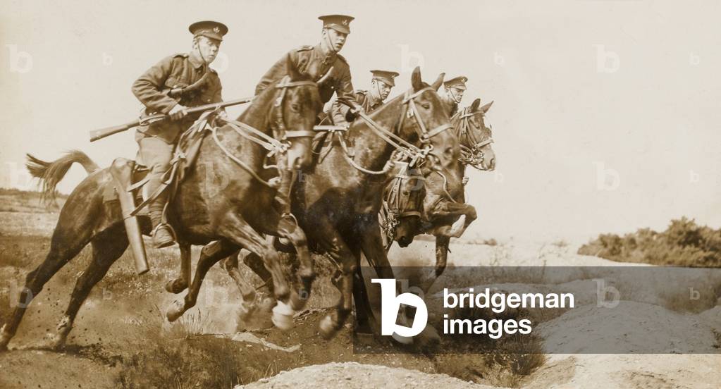 1st Reserve Regiment of Cavalry in training, Aldershot, 1914 circa (b/w photo)