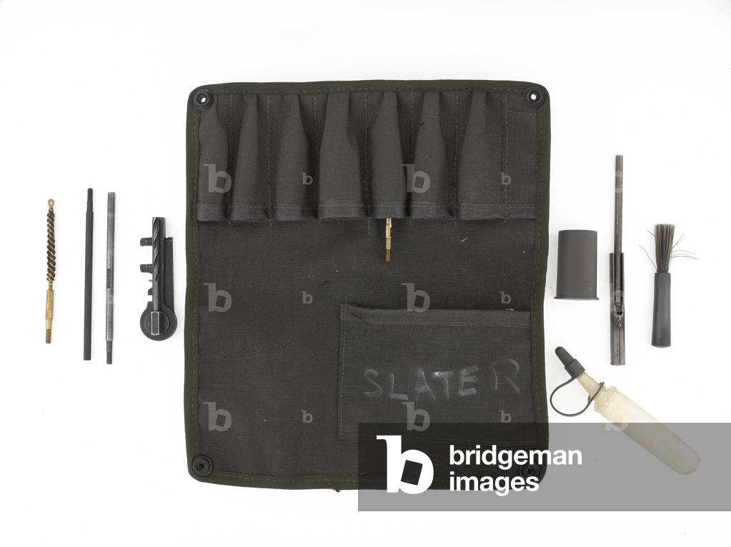 SA80 cleaning kit, 1999 circa