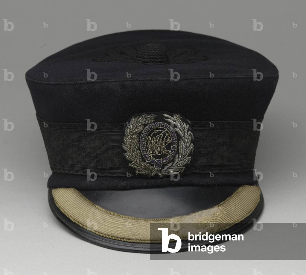 Forage cap, peaked pillbox, warrant officers' or senior non commissioned officers', West India Regiment, 1895 (textile & leather)