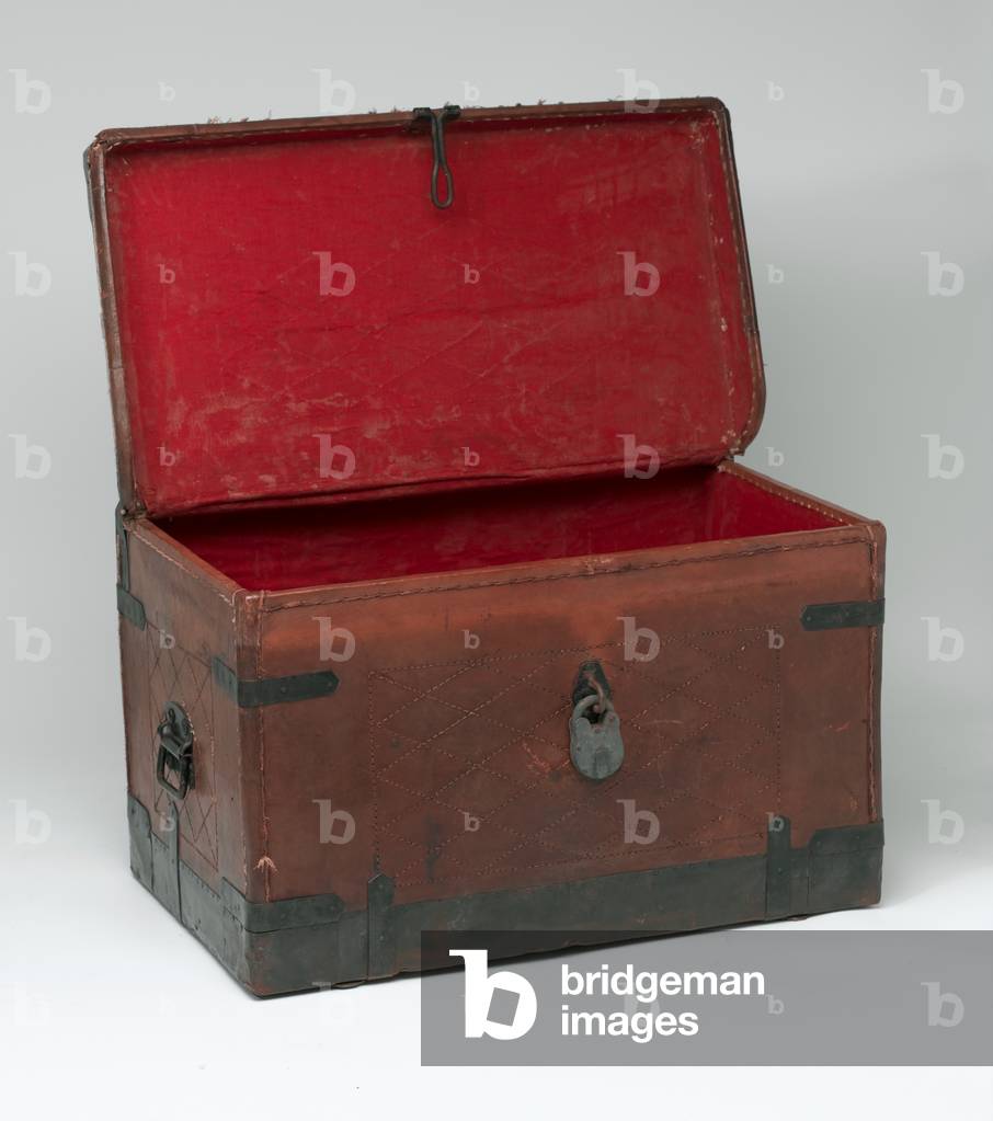 Pack animal trunk, 2nd Afghan War, 1879 circa (wood and leather)