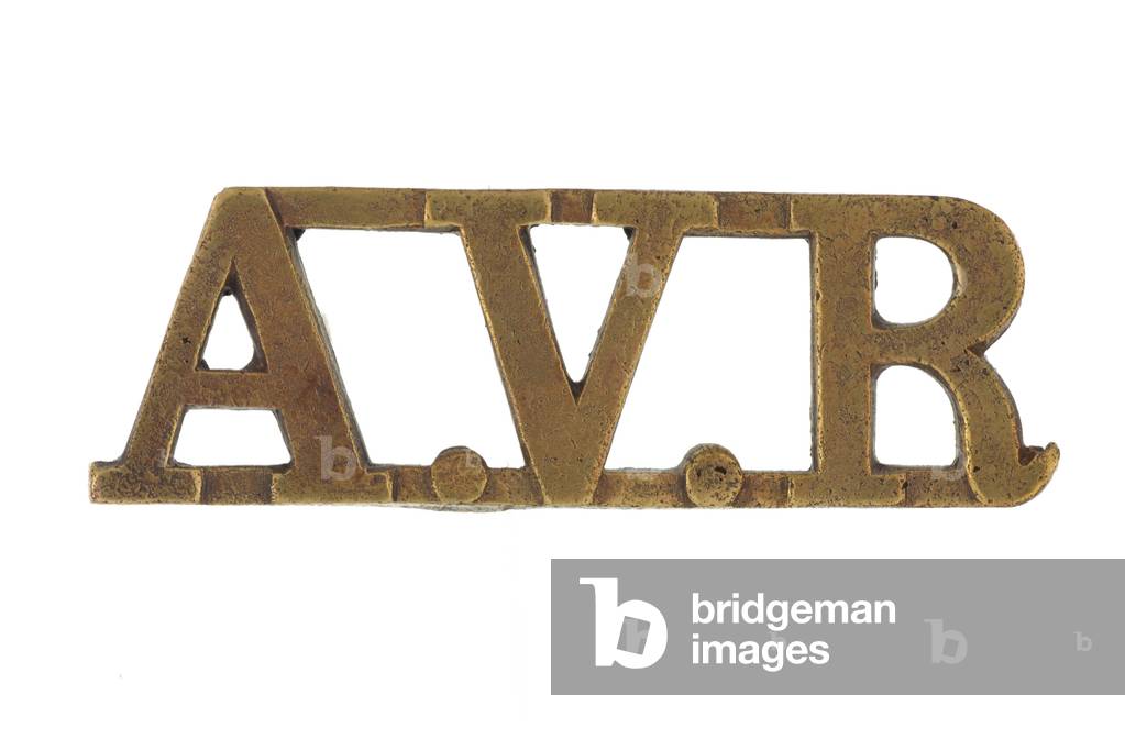 Shoulder title, Allahabad Volunteer Rifles, pre-1917 (metal)