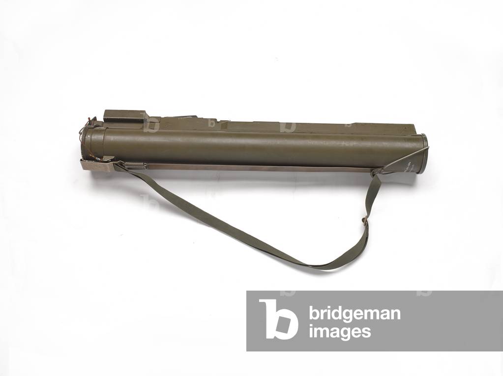 66 mm anti-tank rocket launcher, 1971 circa (metal)