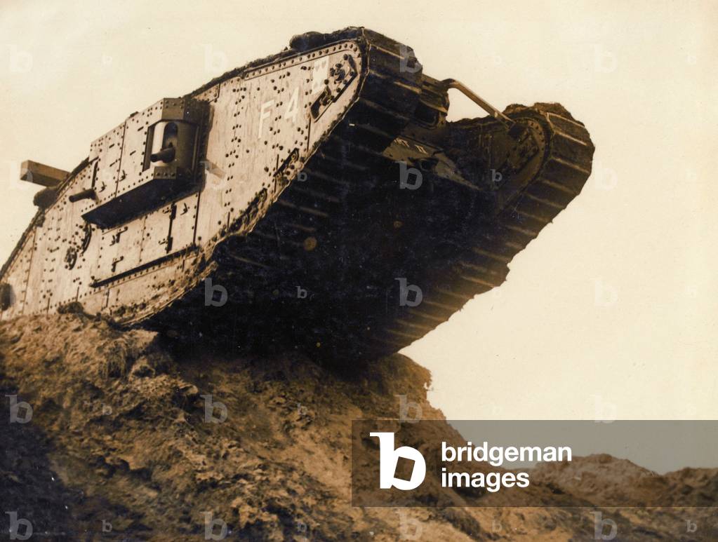 Tank, 1916-17 (b/w photo)