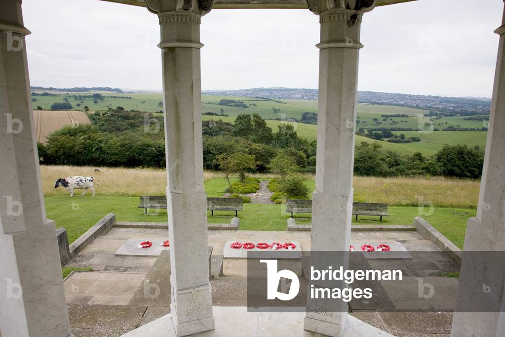 Chattri Memorial, 2008 (b/w photo)