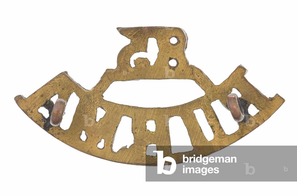 Shoulder title, 85th Burma Rifles, 1918-1922 (metal)