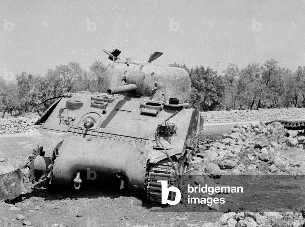 B' Squadron tank at Priolo, June 1943 (b/w photo)