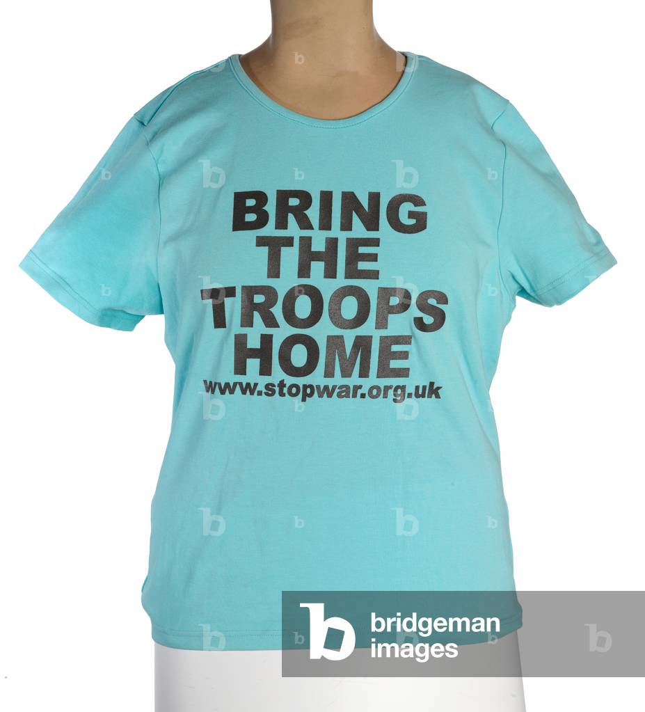 T-shirt printed with Bring the troops home logo, c.2006 (T-shirt)