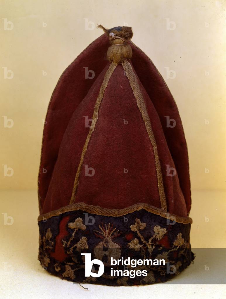 Grenadier cap, other ranks, Royal Regiment of Ireland, 1710 circa (fabric)