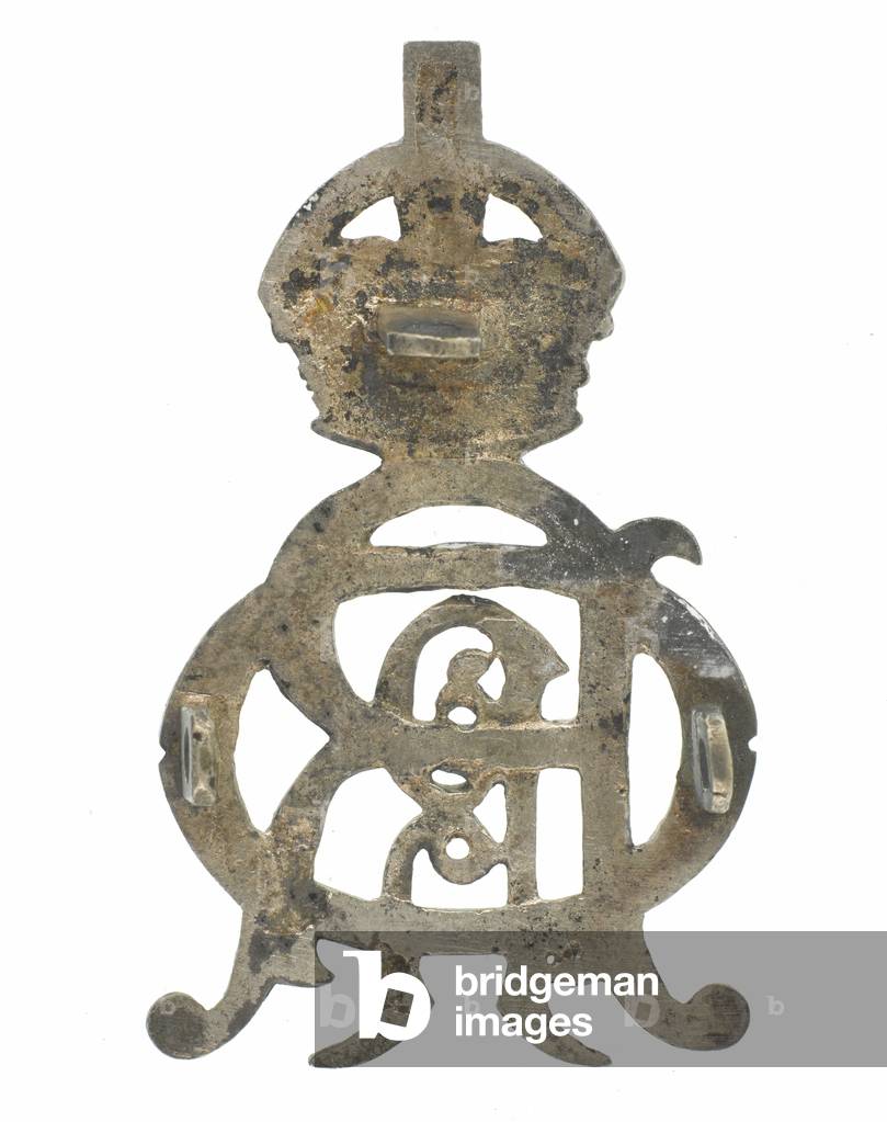 Cap badge, Oudh and Rohilkhand Railway Volunteer Rifles, 1903-1926 (metal)