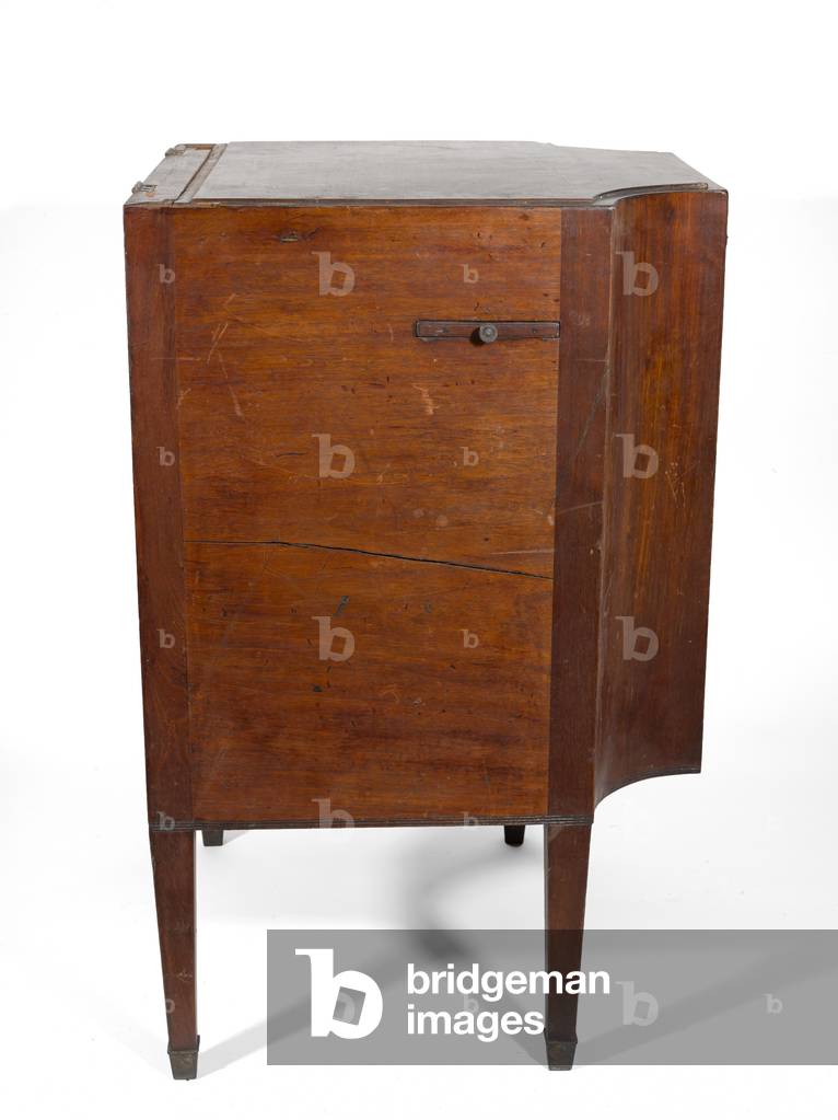 Combined washstand and commode, 1854 circa (mahogany and porcelain)