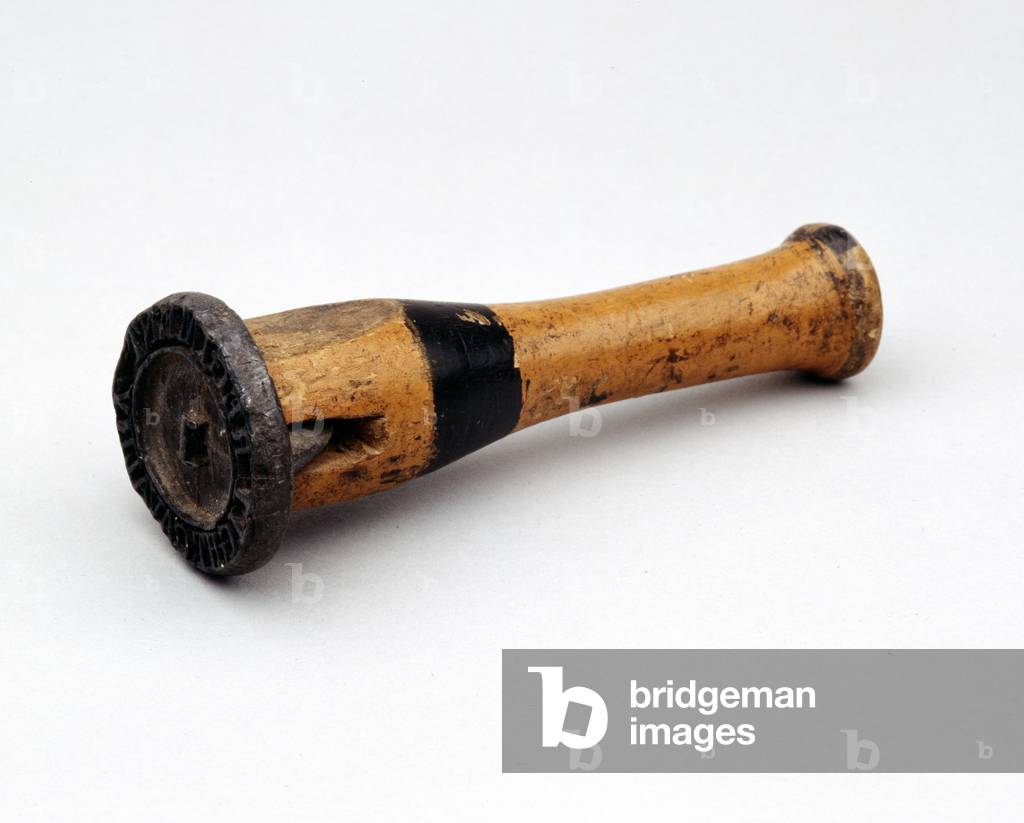 Lead seal, 1st Regiment of Madras Light Cavalry, 1816 circa (lead seal, raised in reverse, with wooden handle)