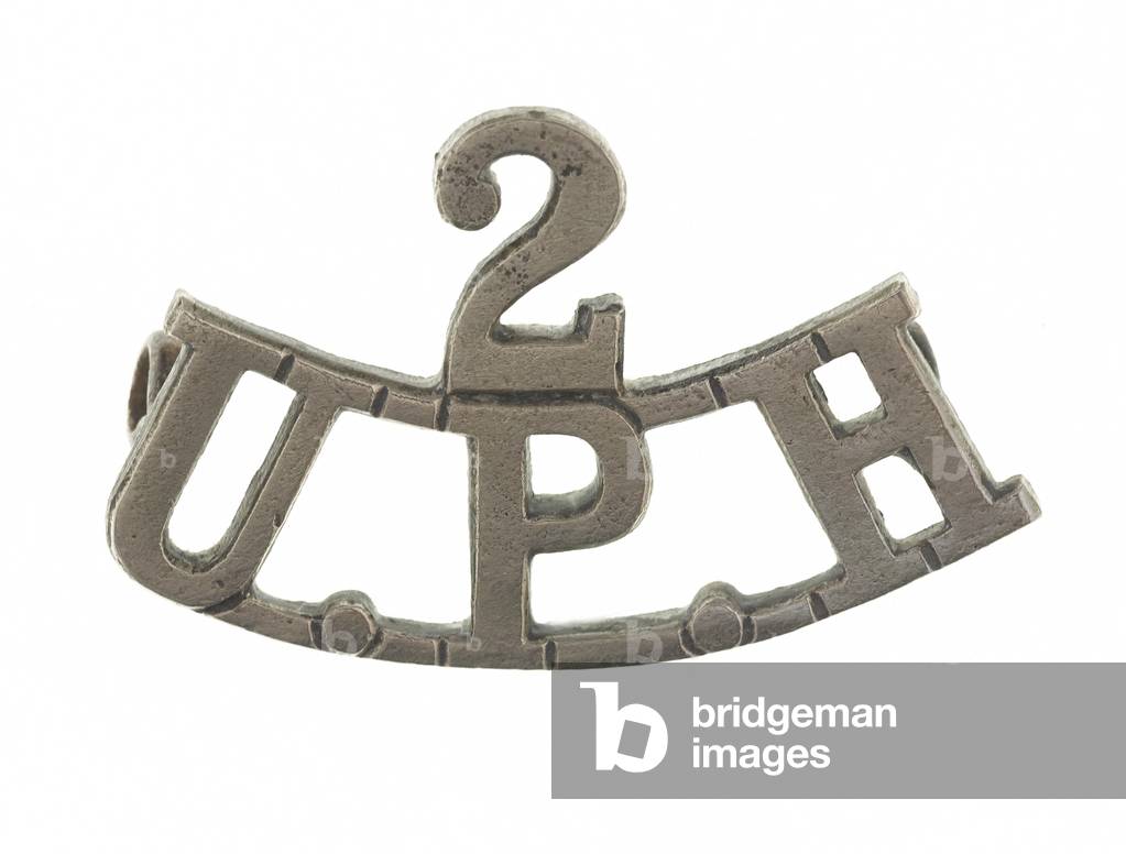 Shoulder title, 2nd Regiment, United Provinces Horse, 1909-1917 (metal)
