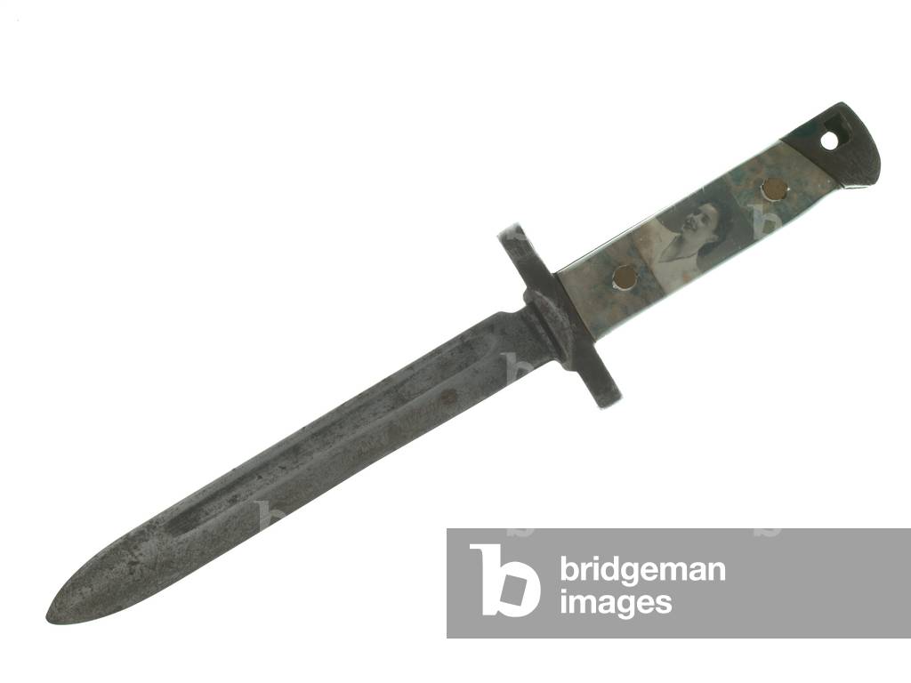 Bayonet for an Italian Mannlicher Carcano model 38 rifle, c.1943 (bayonet)