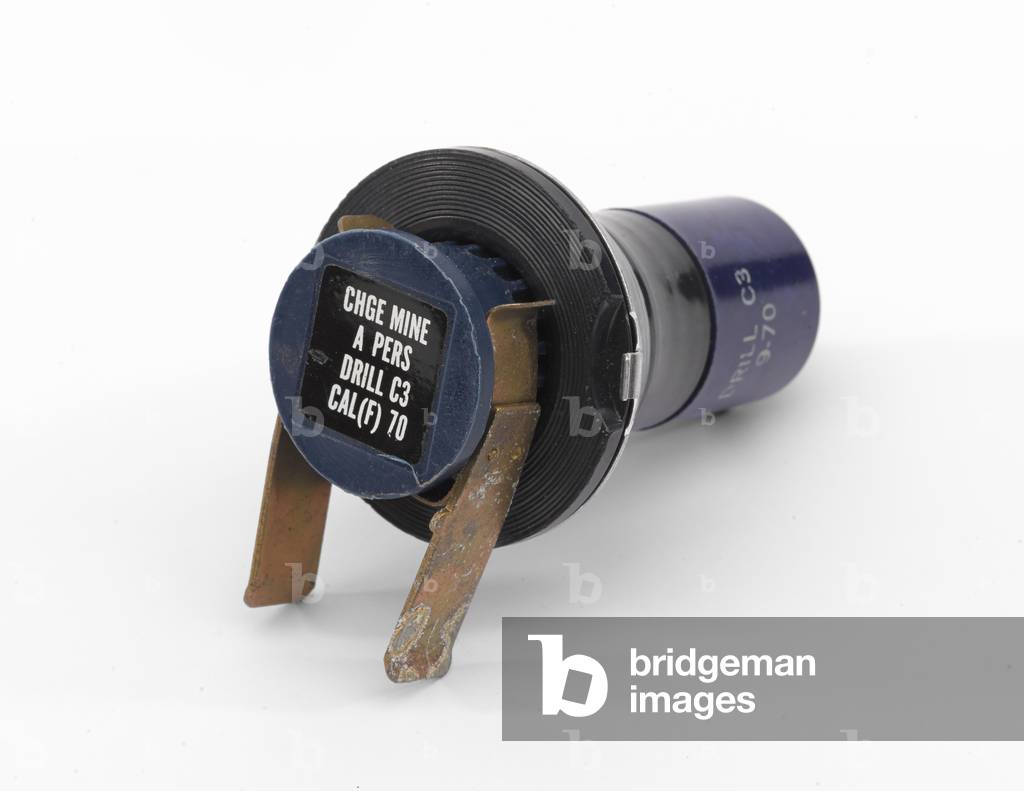 Drill anti-personnel mine, practice, C3, 1970