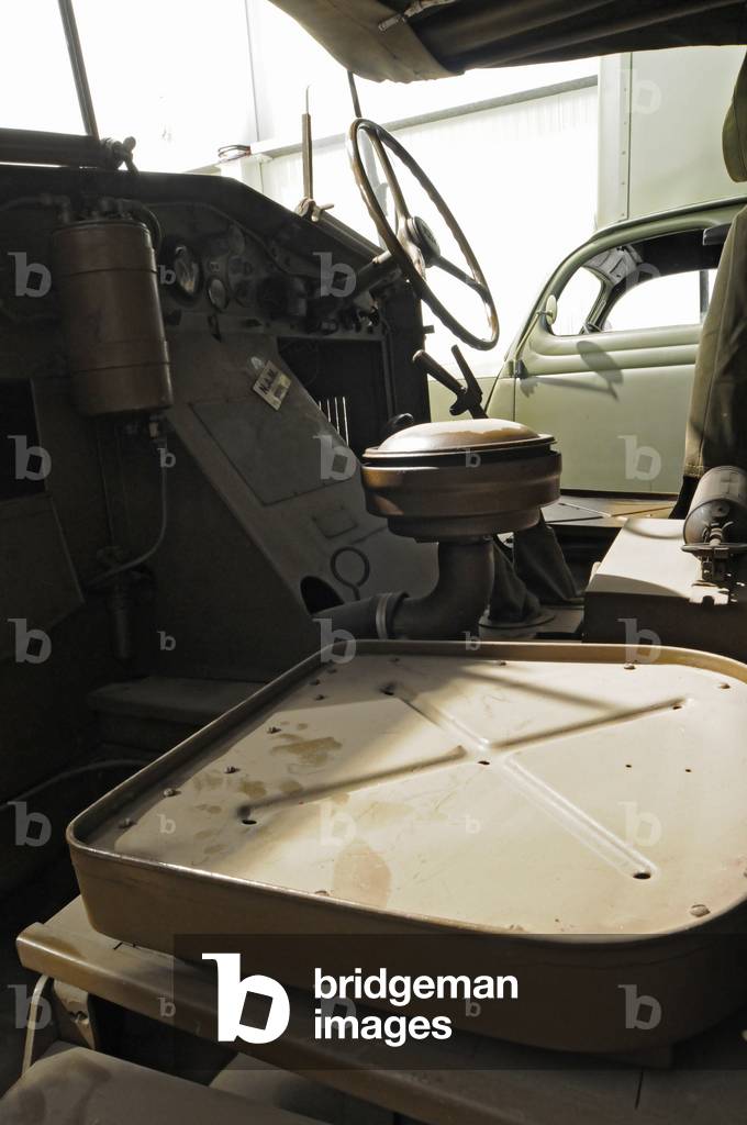 Morris-Commercial CS8 15 cwt 4x2 Command Post vehicle, 1938 circa