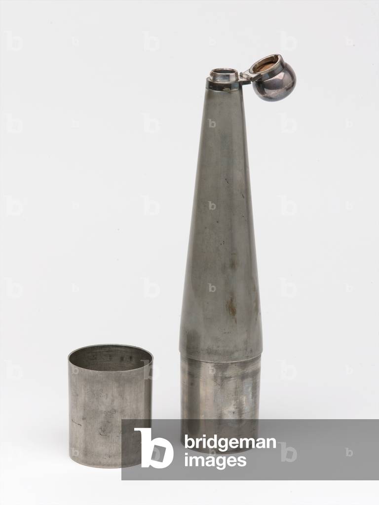 Water bottle of Jam Shed Kaikobad, 6th Bombay Cavalry (Jacobs Horse), 1890 circa (metal)