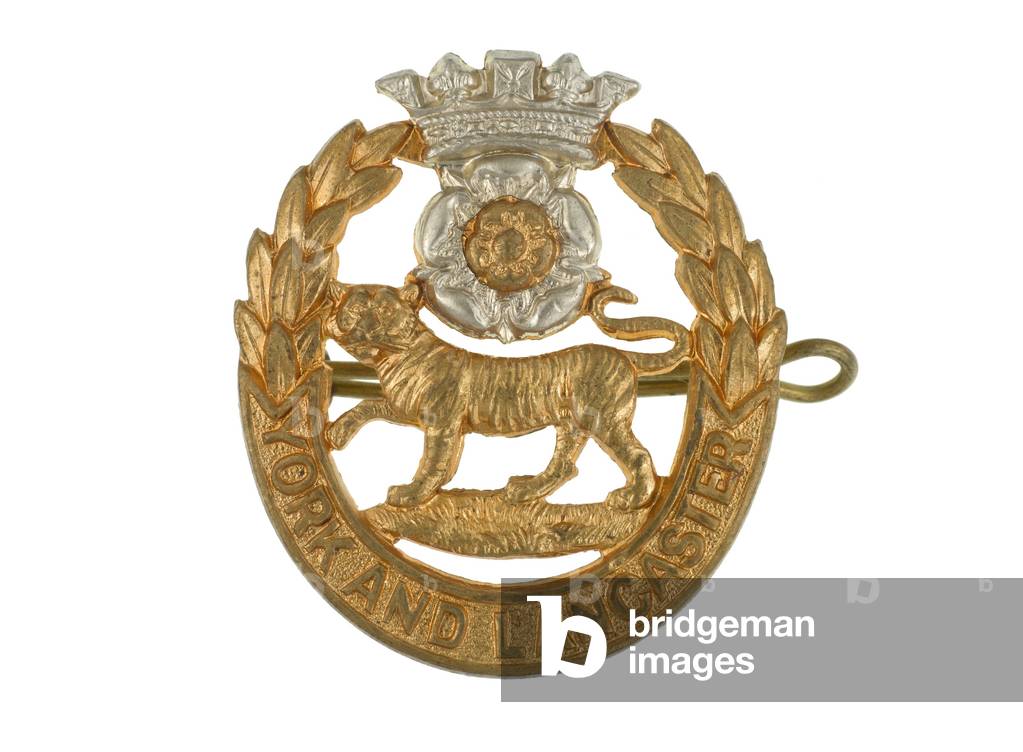 Cap badge, c.1921-39 (gilt metal)
