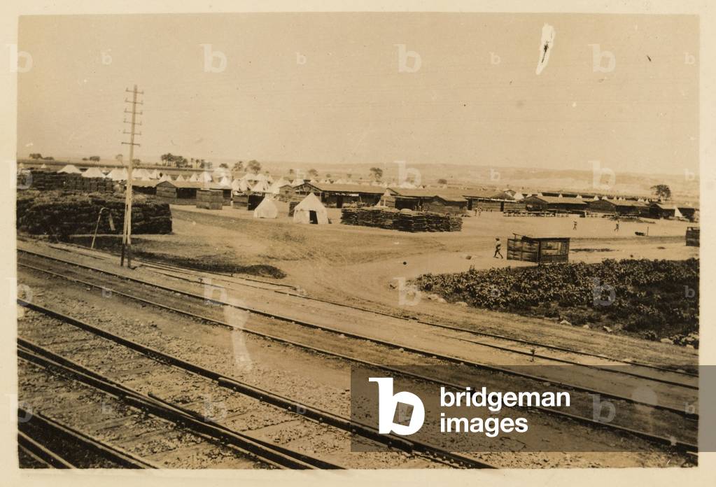 The British Army camp at Minia, Egypt, 1916 (b/w photo)