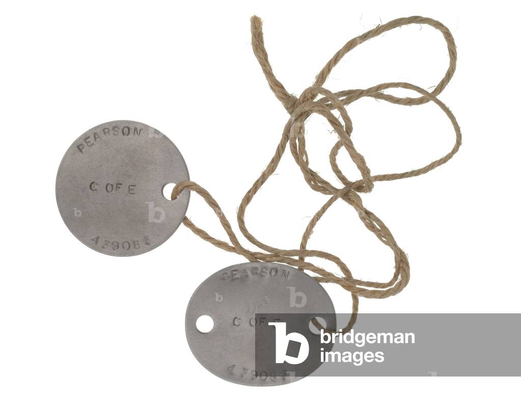 Identity discs, Francis Pearson, Queen's Own Cameron Highlanders, c.1950 (disc, identity)