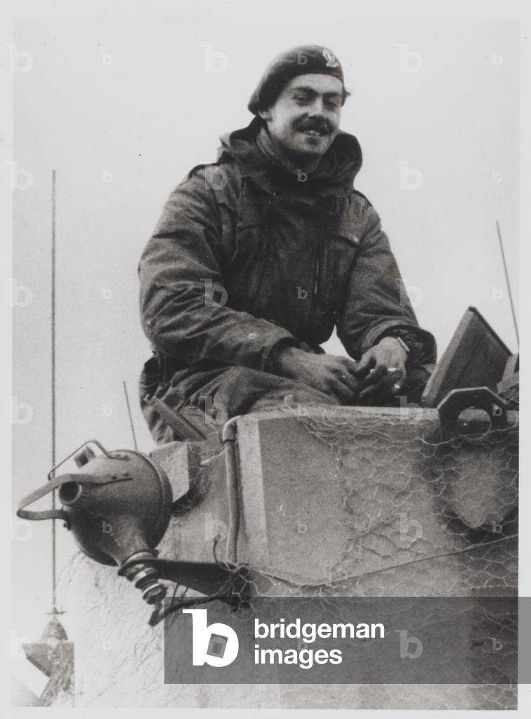 Troop leader Lieutenant Simon Frazer in his Challenger tank, Teutoberger Wald, 3 April 1945 (b/w photo)