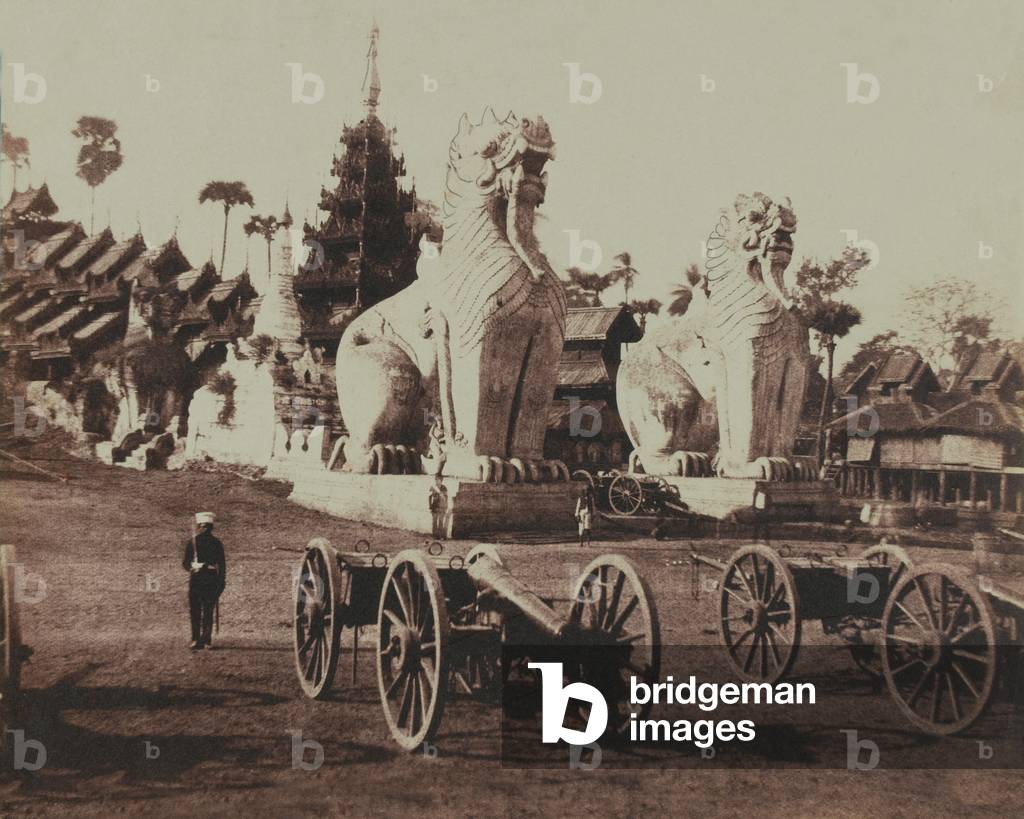 North-east view of the Great Pagoda (Shwesandaw or Temple of the Golden Hair Relic) at Prome, 1852. (photo)