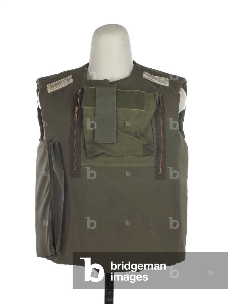 Mk II body armour 1984 circa (kevlar)