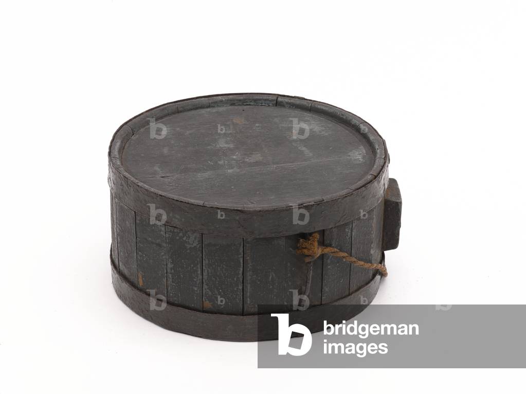 Wooden waterbottle, 1856 (wood)