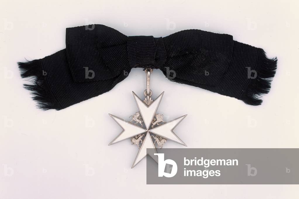 Order of the Hospital of St John of Jerusalem in England, Badge of a Lady of Grace, 1904 circa (metal)