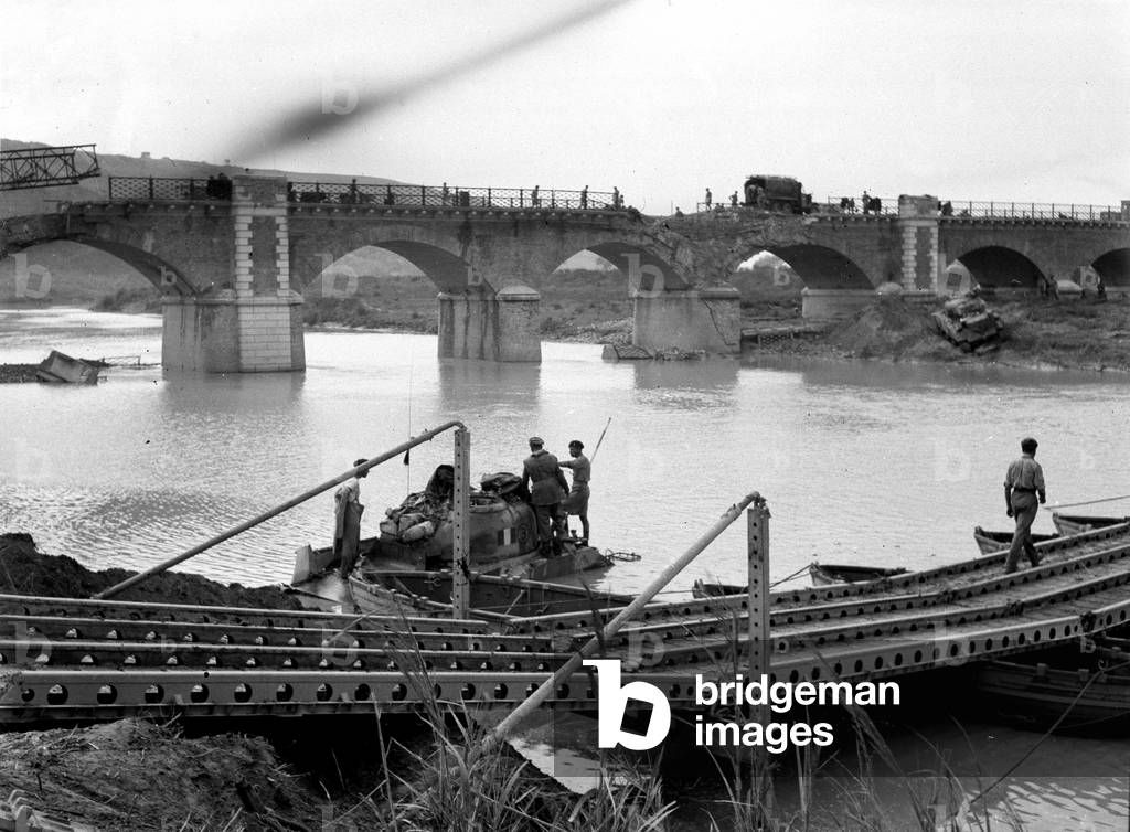 Building a Bailey Bridge on the River Biferno, October 1943 (b/w photo)