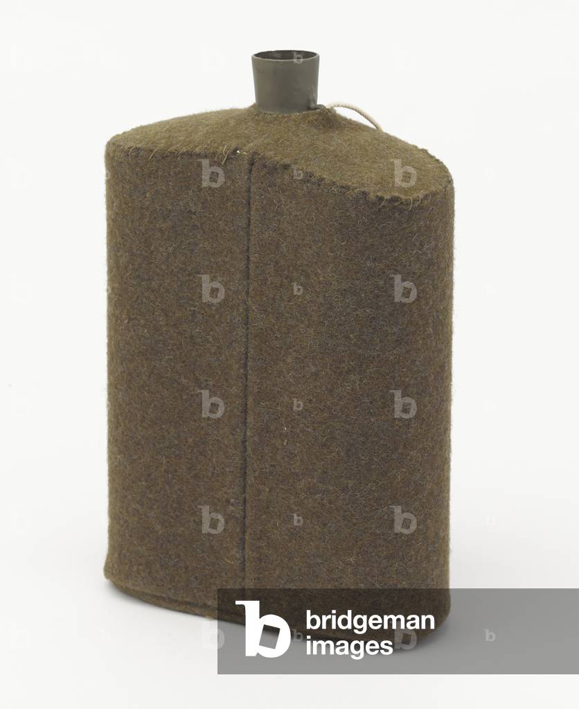 Pattern 1937 water bottle (steel and cork)