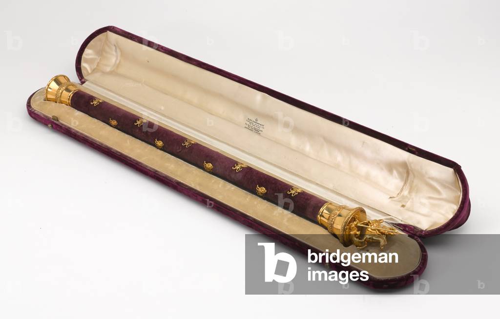 Baton awarded to Field Marshal Lord Roberts, Army Staff, 1895 (gold and velvet)