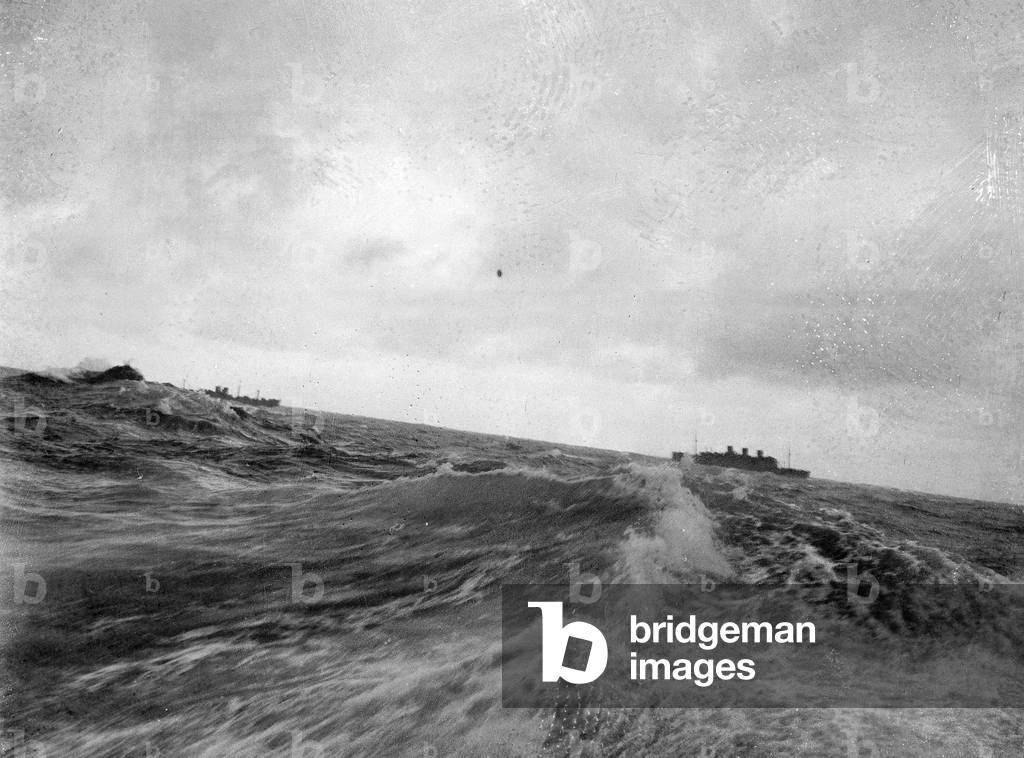 Running into the Indian Ocean, HMT Orion, en route to Egypt, 1941 (b/w photo)