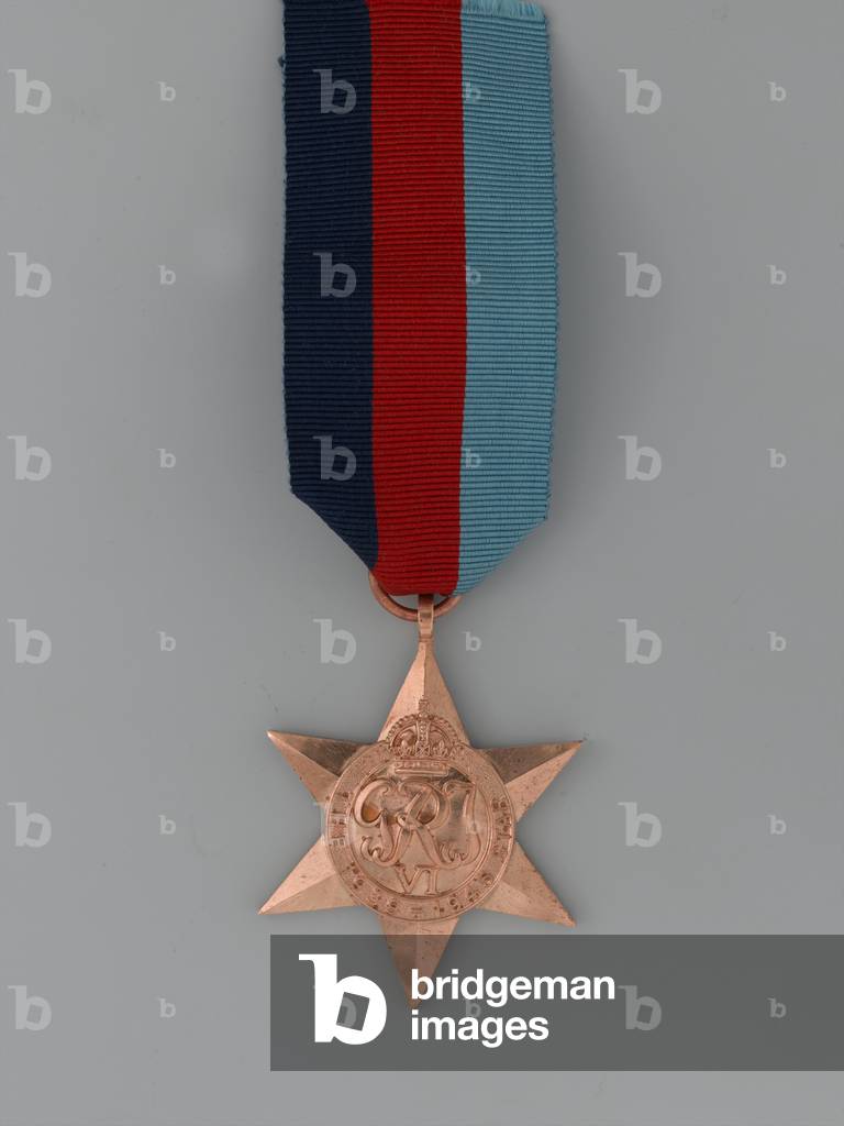 1939-45 Star, Gunner John West, Royal Artillery (metal)