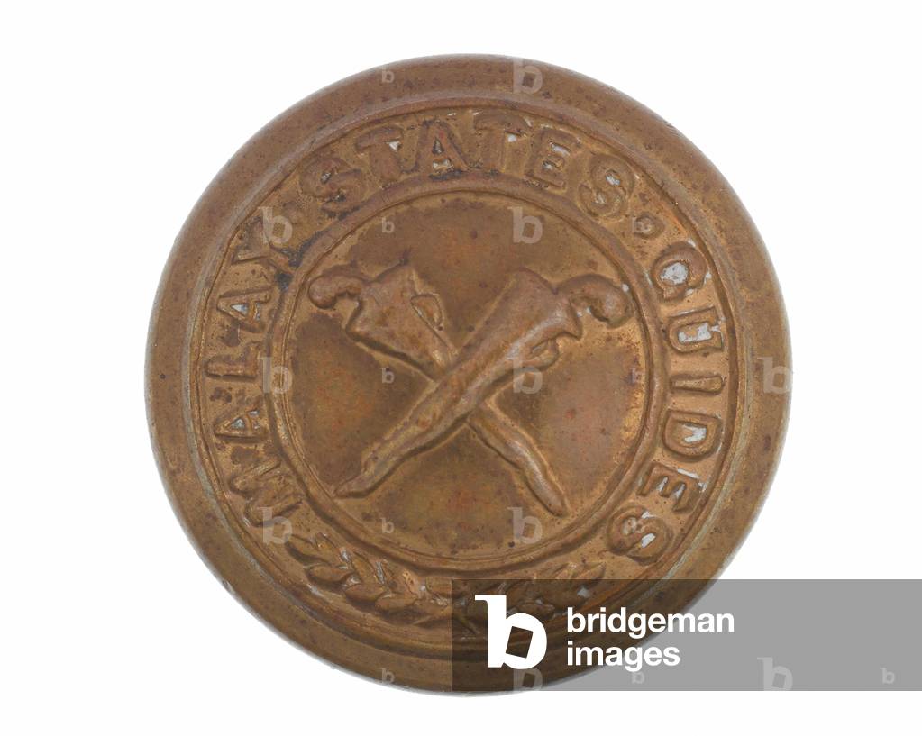 Shoulder button, Malay State Guides, 1896-1919 (brass)