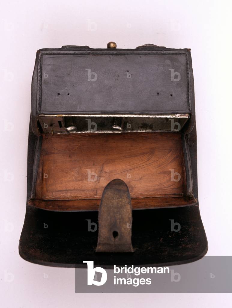Sergeant of Foot Guards ammunition pouch, post-1855
