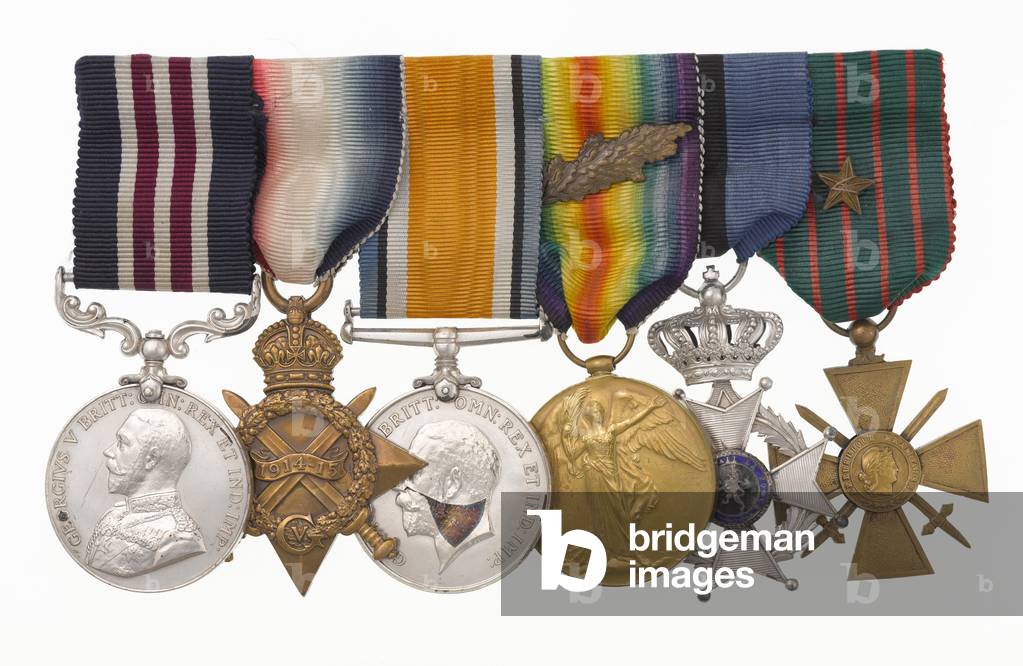 Military medals, 1914-18 (metal & ribbon)