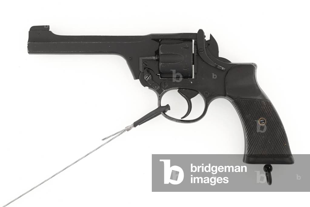 Enfield .38 inch No 2 Mk I service revolver (revolver, service, Enfield, .38 in No 2 Mk I**)