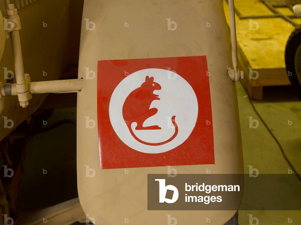 Morris Commercial CS8 Bowser  4x2 truck, 1940