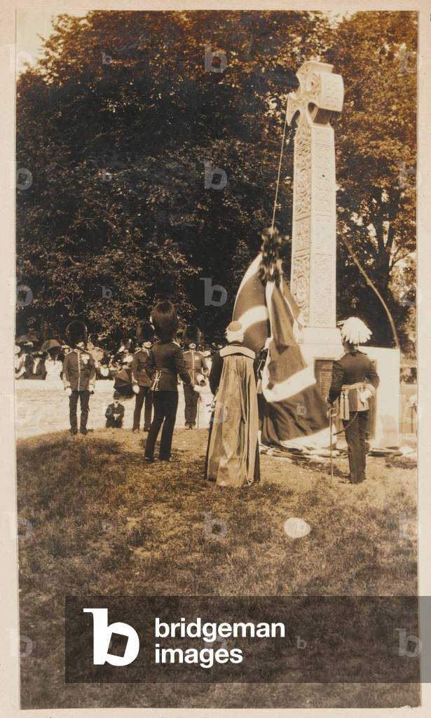 Unveiling of a memorial to members of the Royal Munster Fusiliers killed on active service in South Africa, 1906 (b/w photo)