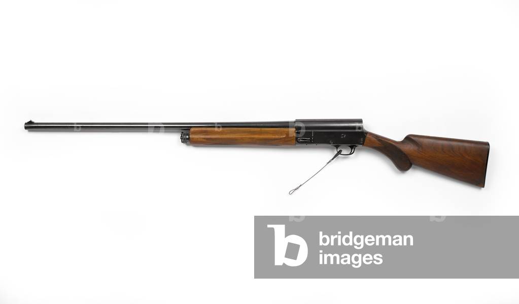 Browning 126 auto 5 L32A1 12 bore self-loading shotgun (shotgun, self-loading, Browning 126, auto 5 L32A1)