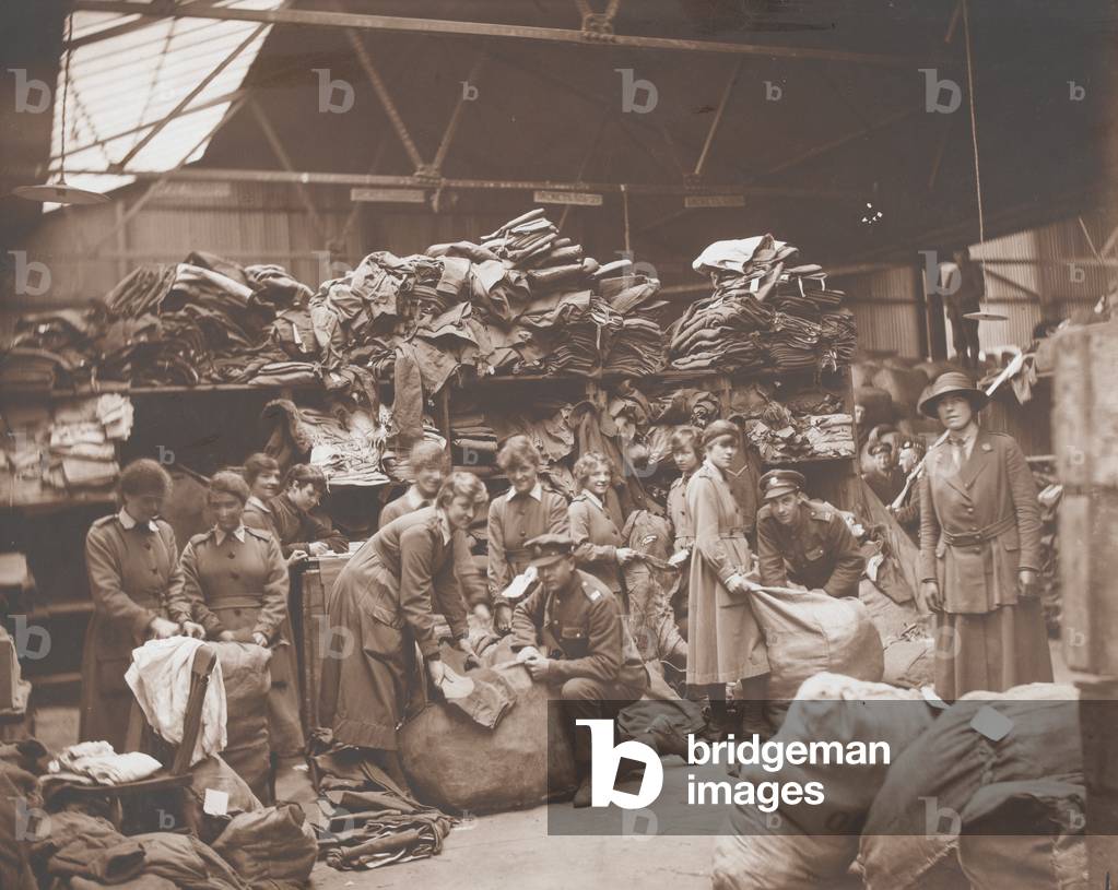 Women’s Army Auxiliary Corps sorters at the Royal Army Ordnance Corps Depot (b/w photo)