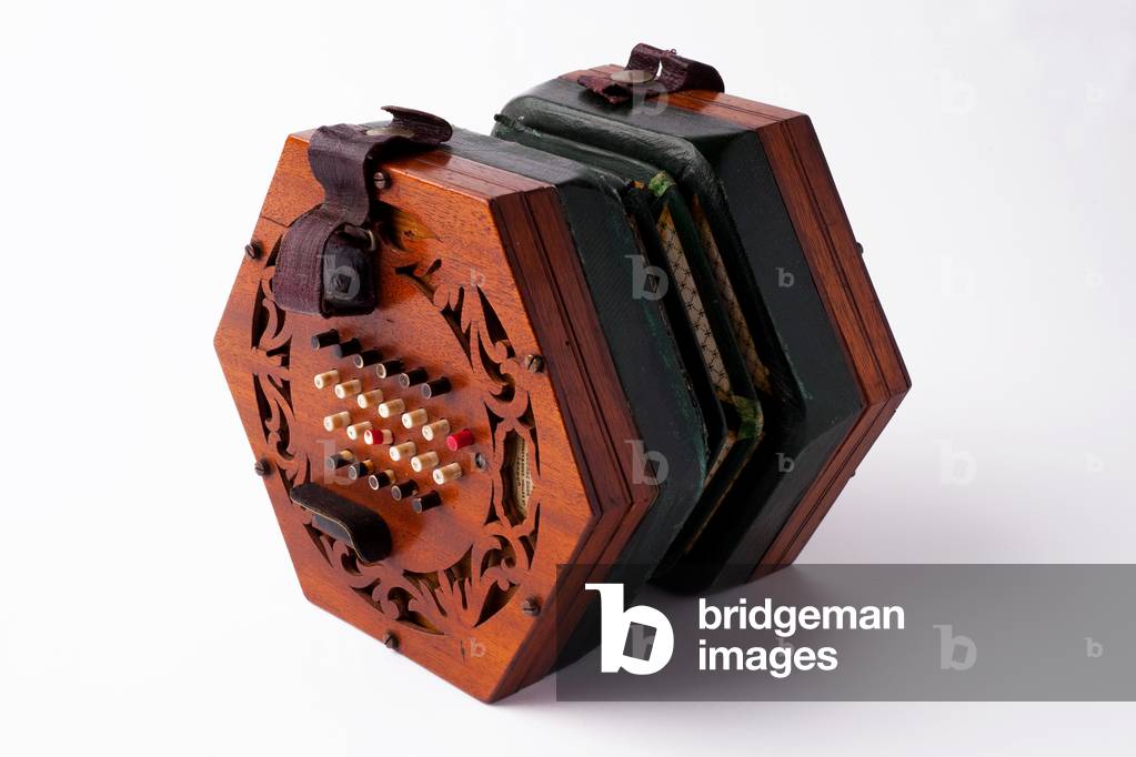Concertina played by Surgeon James Fairweather during the Indian Mutiny, c.1857 (concertina)