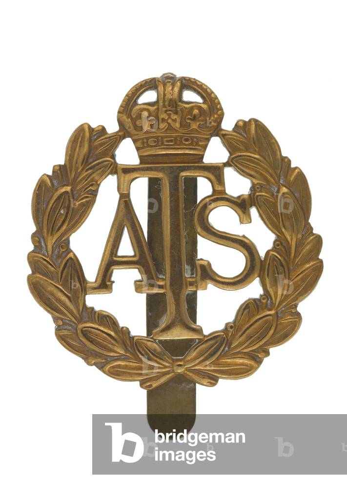 Cap badge, c.1939-51 (metal)