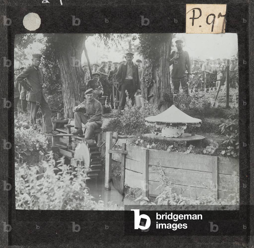 Model water mill made by German prisoners at Eastcote camp, Northamtonshire, 1917 circa (lantern slide)